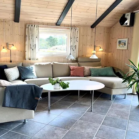 Holiday home Esmeralda Fano